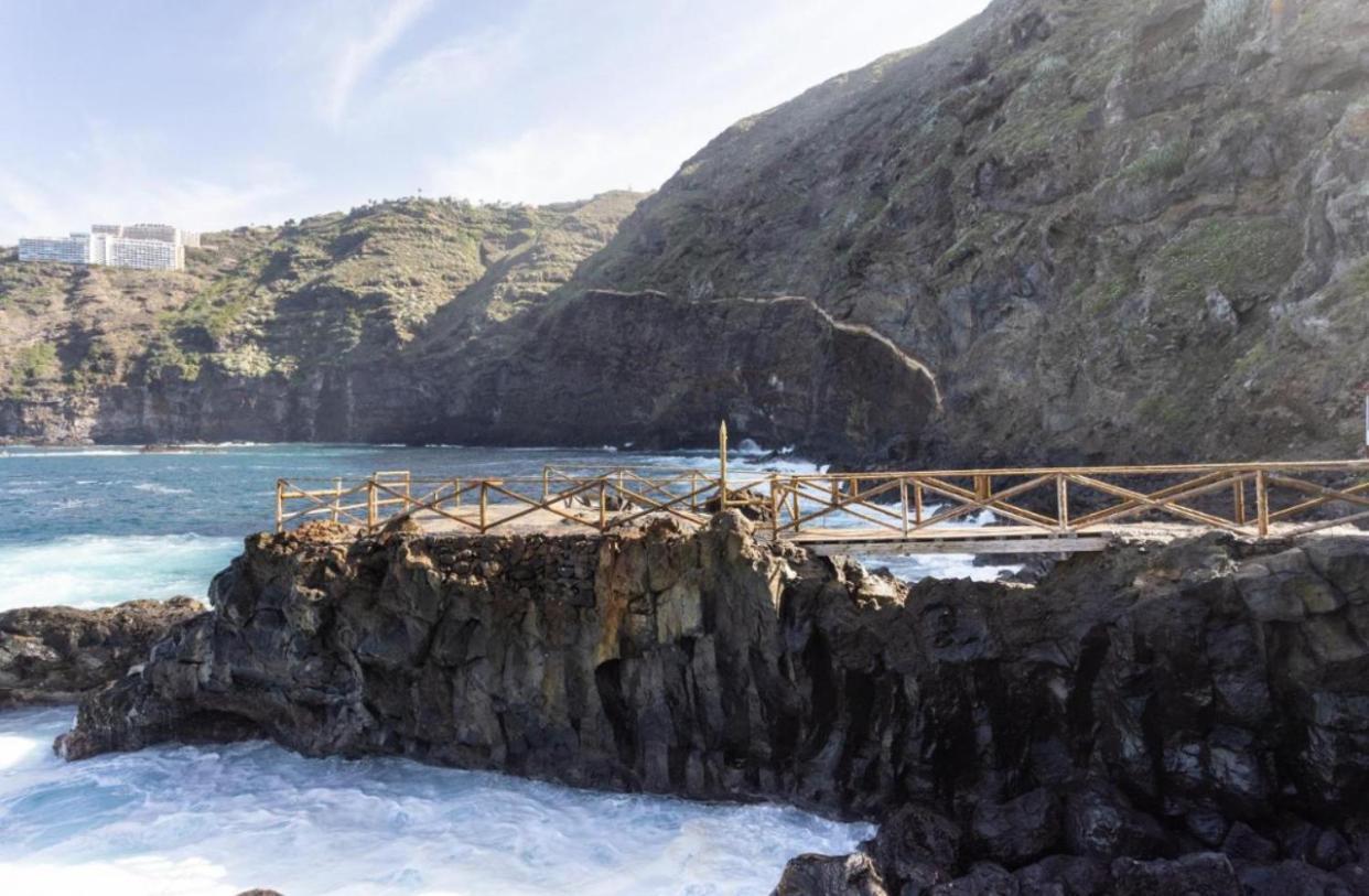 La Mar Del Caleton