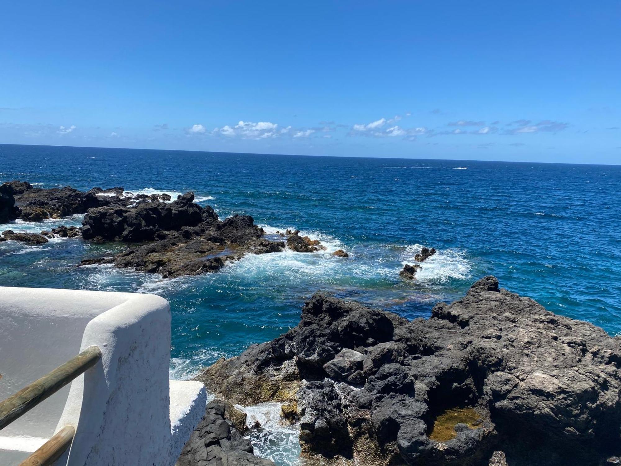 La Mar Del Caleton *